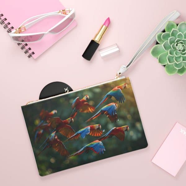 Vibrant Bird Print Clutch Bag, Exotic Gift for Nature Lovers, Ideal for Travel, Evening Out, and Special Occasions, Functional Fashion