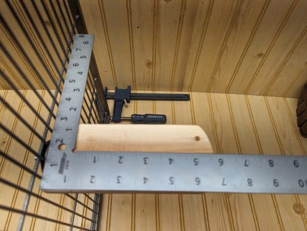 Flat single bolt on perch 6 1/2 inch
